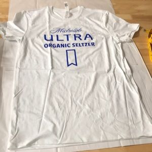 🎉2 for $15 Sale🎉Michelob Ultra Organic Seltzer shirt small NEW